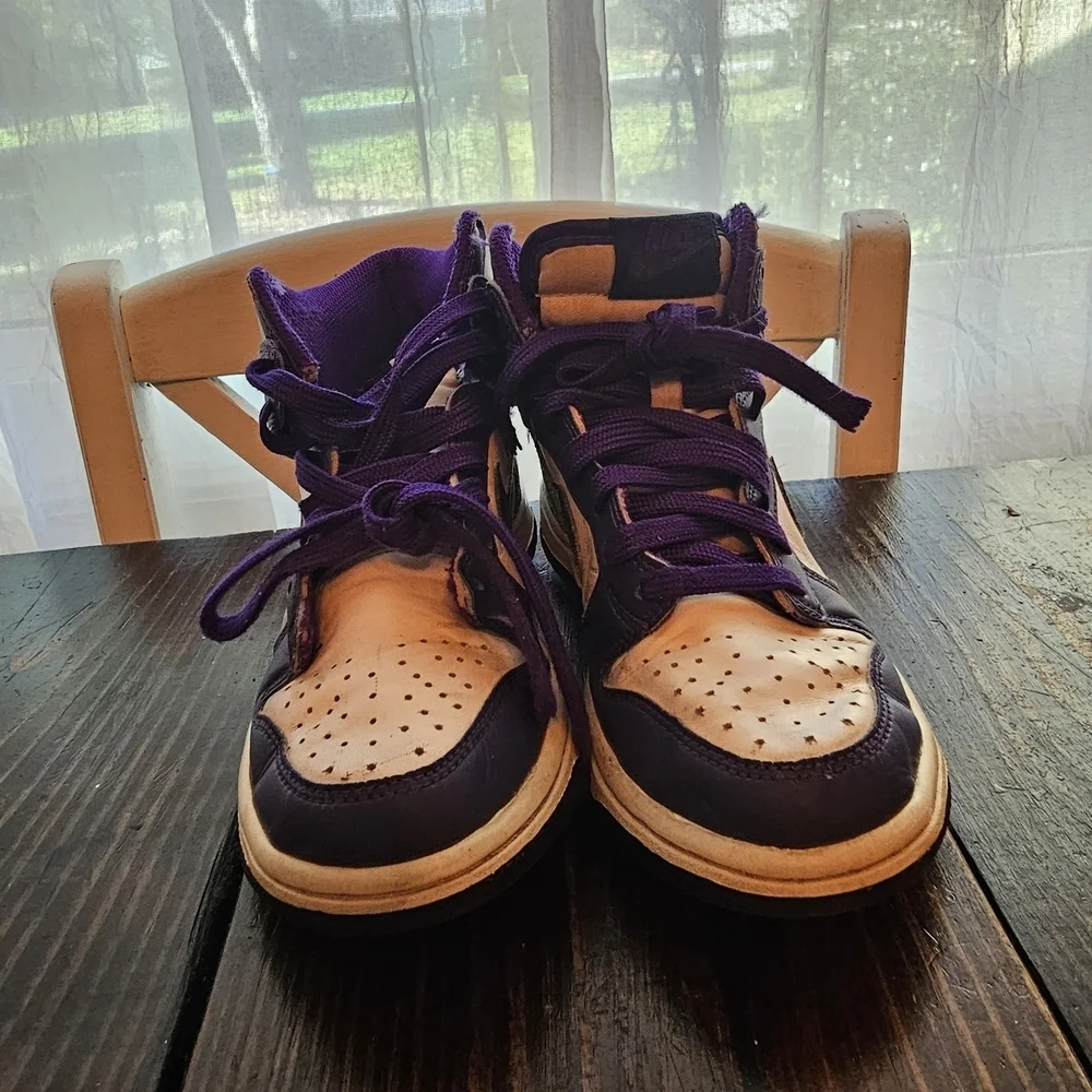 Nike High-Top Sneakers in Purple and Cream